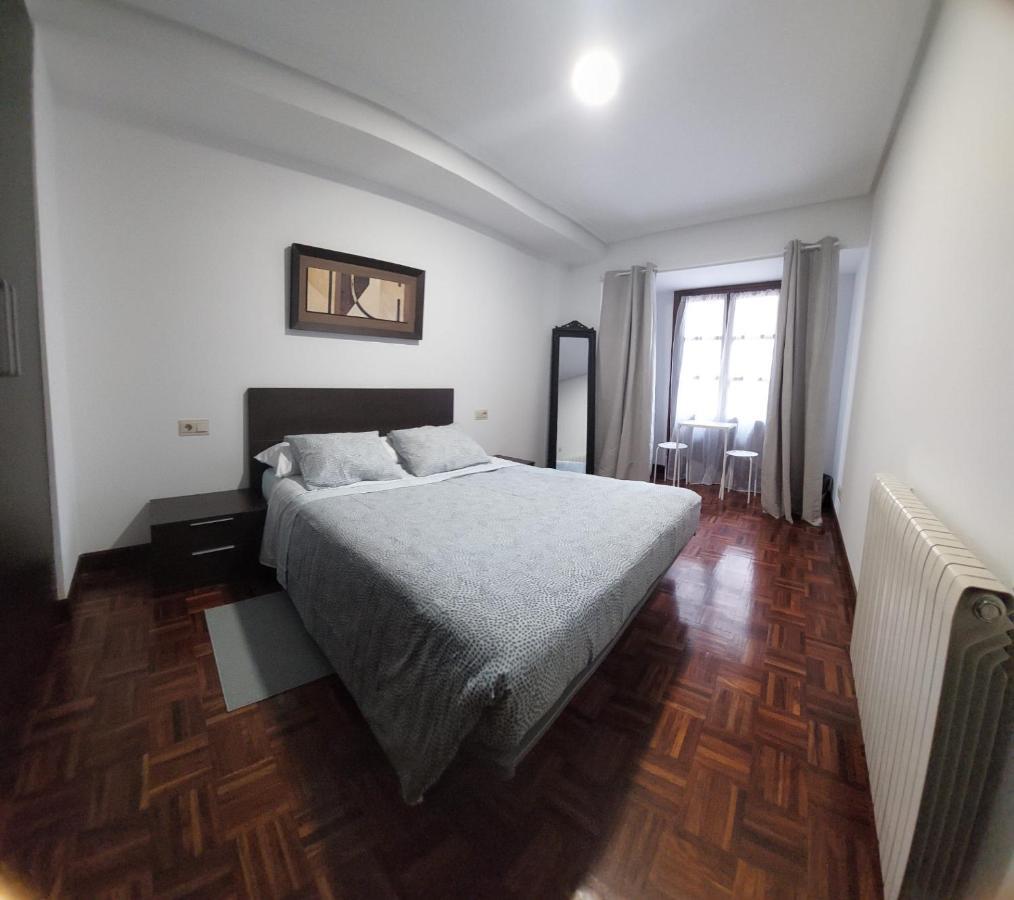 Appartamento Casa Caminante - Habitacion Pamplona Esterno foto